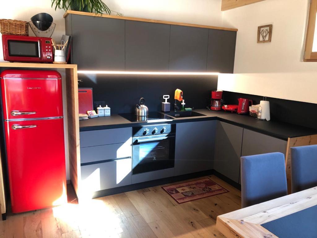 Cesa Prinoth Apartment Кампитело ди Фаса Екстериор снимка